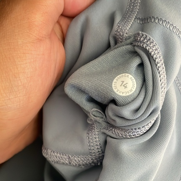 Lululemon Wunder Under High-Rise 7/8 Tight *Full-On Luxtreme 25" - Picture 7 of 7